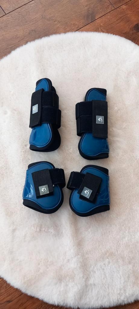 Peesbeschermers set cob M navy, Dieren en Toebehoren, Paarden en Pony's | Beschermers, Zo goed als nieuw, Rijden, Springen, Ophalen of Verzenden