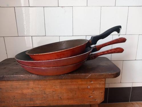 vintage tefal koekenpannen tefal hapjes donkerrood gevlamd, Antiek en Kunst, Curiosa en Brocante, Verzenden