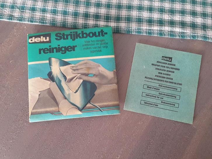 Curiosa, Strijkbout reiniger, Delu, oude doekjes., Antiek en Kunst, Curiosa en Brocante, Verzenden