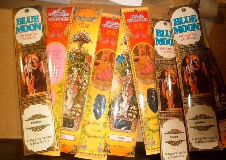 PARTIJ WIEROOK 20 STOKJES PER PAKJE, Diversen, Rommelmarktspullen, Nieuw, Ophalen of Verzenden