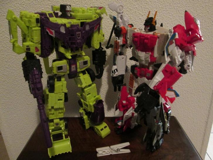 Transformers Devastator VS Superion Combiner Wars, Verzamelen, Transformers, Zo goed als nieuw, Overige generaties, Overige rassen
