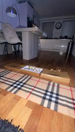 Burberry Cashmere Sjaal - Nieuwstaat met verpakking, Kleding | Dames, Mutsen, Sjaals en Handschoenen, Ophalen of Verzenden, Nieuw