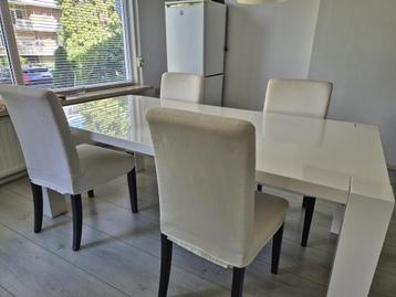 IKEA Tafel + 4 Stoelen