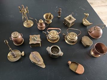 Koperen Miniatuur Collectie - 16 Stuks beschikbaar voor biedingen