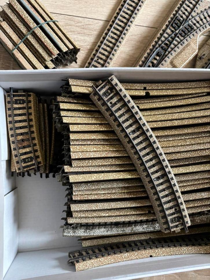 Marklin veel rails, wagons, wissels etc, Hobby en Vrije tijd, Modeltreinen | H0, Zo goed als nieuw, Rails, Wisselstroom, Märklin