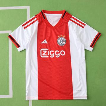 25-26 seizoen thuistenue Ajax beschikbaar voor biedingen