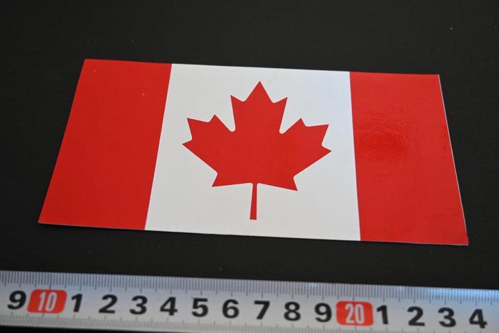 sticker vlag canada maple leaf 1898 *, Verzamelen, Stickers, Zo goed als nieuw, Ophalen