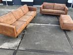 Be Pure cognac kleur 2,5 & 2 zitsbank + hocker, Ophalen, Gebruikt, Stof