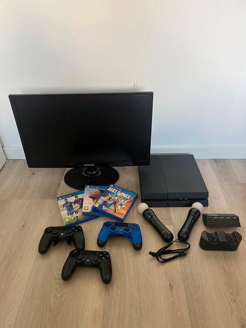 Sony Playstation met samsung beeldscherm, Spelcomputers en Games, Games | Sony PlayStation 4, Gebruikt, Sport, 3 spelers of meer
