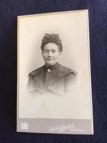 CDV, Dame prachtige haarstrengen, S.A. Schotel, Arnhem beschikbaar voor biedingen