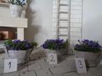 Brocante teil met bloemetjes.,,, Poppenhuis 1:12 (Nr Br102)*, Verzamelen, Ophalen of Verzenden, Nieuw, Poppenhuis