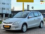 Hyundai I30 CW 1.6i Dynamic Business, Auto's, Gebruikt, 1591 cc, 4 cilinders, Origineel Nederlands
