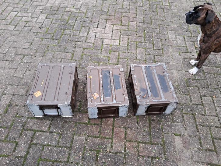 3 Stalen munitiekisten 45 x 34 x 22cm LxBxH munitie kist, Verzamelen, Militaria | Algemeen, Overige soorten, Kist of Geocache