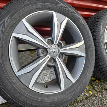 Origineel Toyota RAV4 winterset 215-60-17  100H XL TPMS  beschikbaar voor biedingen