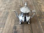 Mooie ongebruikte onbeschadigde klassieke stijl theepot, Ophalen of Verzenden