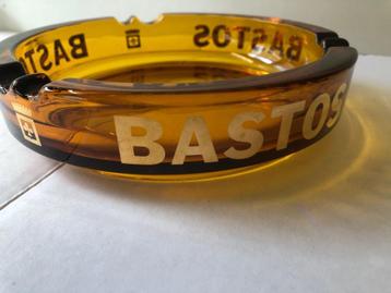 Vintage zeer grote amberkleurige glazen asbak van BASTOS. beschikbaar voor biedingen