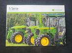Tractor folder John Deere 5 Serie, Hobby en Vrije tijd, Modelauto's | 1:32, Ophalen of Verzenden, Zo goed als nieuw, Tractor of Landbouw