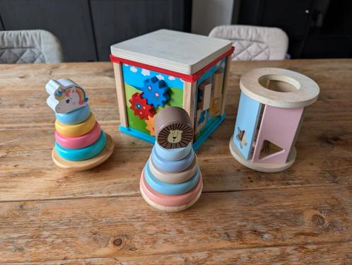 Verschillende houten speelgoed!, Kinderen en Baby's, Speelgoed | Houten speelgoed, Zo goed als nieuw, Overige typen, Ophalen of Verzenden