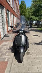 Vespa Sprint Notte 2020, Fietsen en Brommers, Scooters | Vespa, Ophalen, Zo goed als nieuw, Vespa S