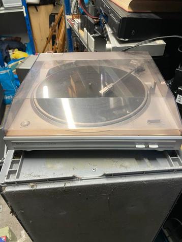 Denon DP-29F Platenspeler beschikbaar voor biedingen