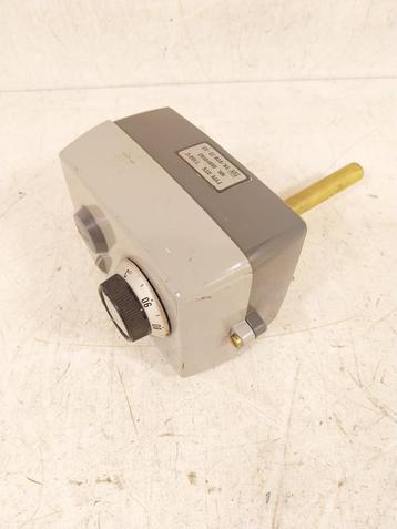 Danfoss DTS T100C instelbare thermostaat met voeler. beschikbaar voor biedingen