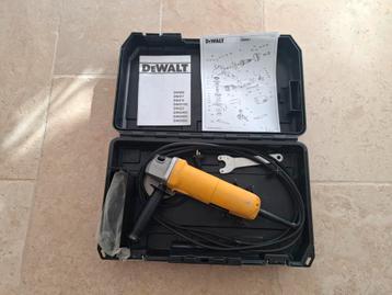 De Walt DW821 haakse slijper 125mm beschikbaar voor biedingen