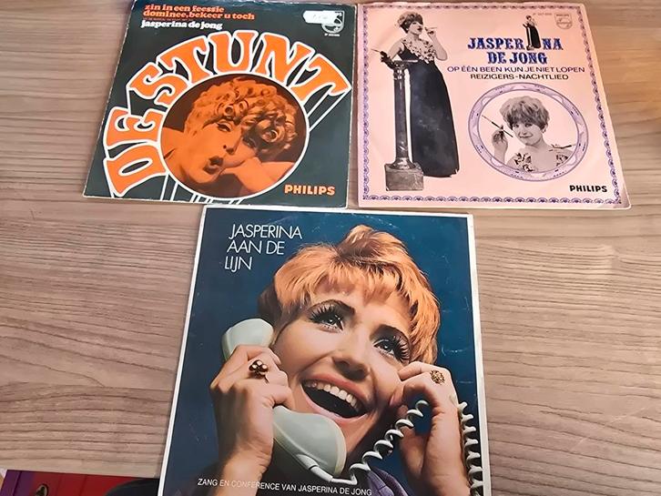 3 single's Jasperina de Jong. Aan de lijn Zin in een feessie, Cd's en Dvd's, Vinyl | Nederlandstalig, Gebruikt, Overige genres