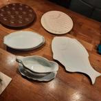 Vintage Borden en Schalen Set, Gebruikt, Keramiek, Ophalen of Verzenden, Bord(en)