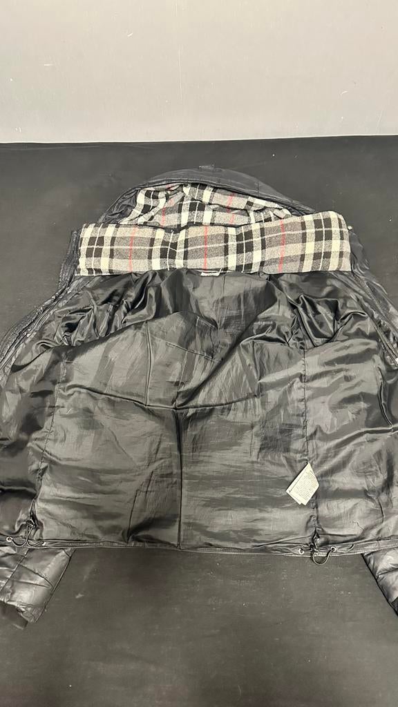 Burberry jas - mist knoopje, Ophalen of Verzenden, Gedragen