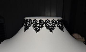 Mooie nieuwe zwart kanten gothic ketting hartjes kant beschikbaar voor biedingen