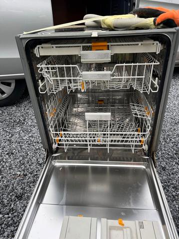 Miele Vaatwasser - Redelijke Conditie beschikbaar voor biedingen