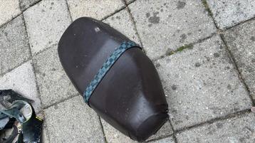 Zip type 3 zadel beschikbaar voor biedingen