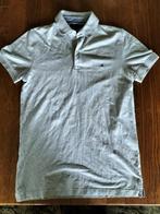 IN NIEUWSTAAT: HERENPOLO MERK "TOMMY HILFIGER" MAAT "S" !, Verzenden, Tommy Hilfiger, Zo goed als nieuw, Grijs