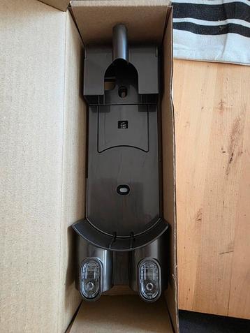 Nieuw Dyson Docking Station beschikbaar voor biedingen