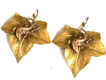 Vintage bronzen statement oorbellen beschikbaar voor biedingen