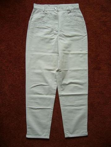 Basic Fashion beige broek maat 36 1 x gedragen beschikbaar voor biedingen