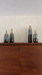 Mooie stenen vazen te koop! Blauw grijs, Huis en Inrichting, Woonaccessoires | Vazen, Ophalen, Zo goed als nieuw, Blauw, Minder dan 50 cm