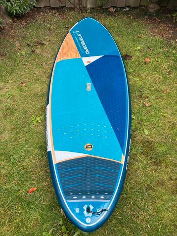 Starboard Wedge 8’7x32 Starlite SUP Board beschikbaar voor biedingen