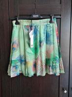 Nieuw Alix mini rok S 36 mint groen pauwen veer, Kleding | Dames, Rokken, Alix the label, Nieuw, Ophalen of Verzenden, Maat 36 (S)
