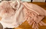 Oud roze plaids en bijpassend vachtje, Ophalen, Zo goed als nieuw