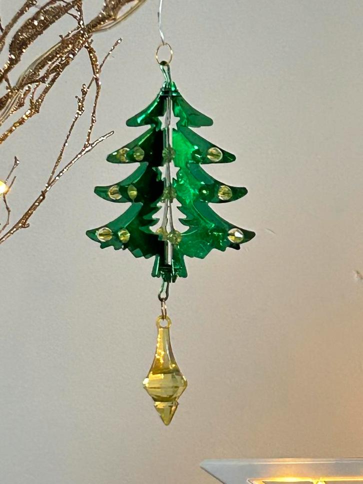 3 mooie groene kerstboompjes ornamenten, Diversen, Kerst, Zo goed als nieuw, Ophalen of Verzenden