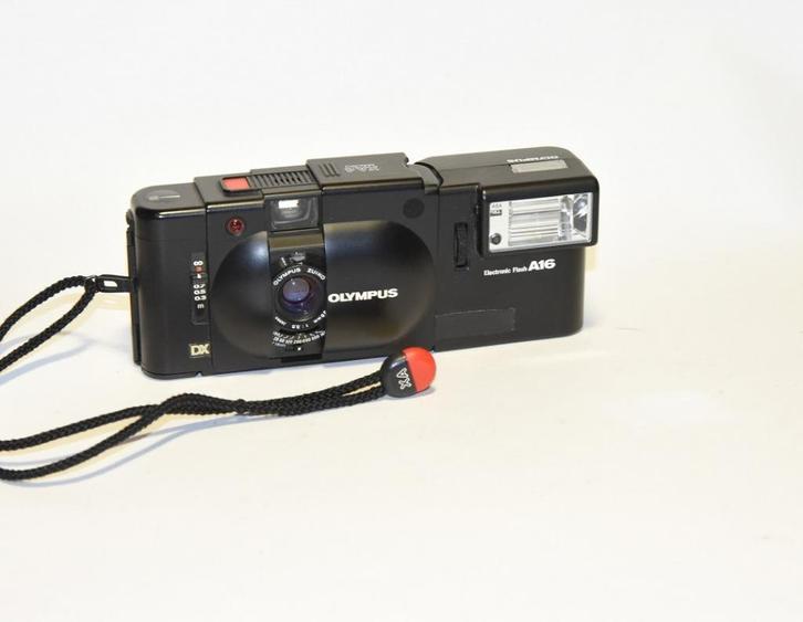 Olympus XA4 macro mod. met de 28mm lens, Electron Flash A16, Audio, Tv en Foto, Fotocamera's Analoog, Gebruikt, Compact, Nikon
