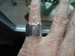 mooie zware echt zilveren brede ring draagt als n 15,5 z925, Sieraden, Tassen en Uiterlijk, Ringen, Verzenden, Dame, Zilver, Zilver