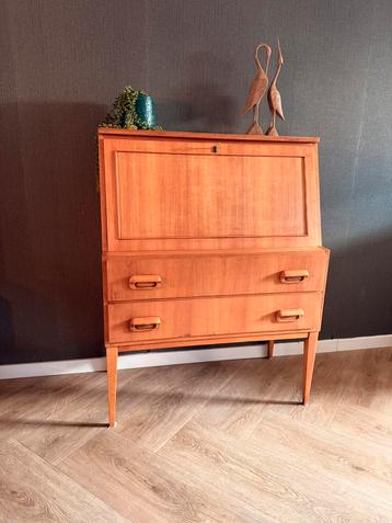 Vintage Deens houten secretaire / drankkast beschikbaar voor biedingen