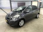 Toyota Yaris 1.0 VVTi Acces Airco parkeersensoren APK 5 deur, Voorwielaandrijving, Stof, Gebruikt, Bedrijf