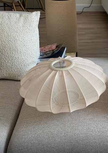 nieuwe lamp beschikbaar voor biedingen