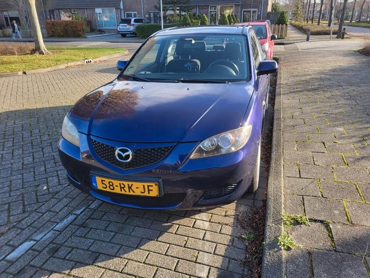 Mazda 3 1.6 Sedan Touring AUT 2005 Blauw, Auto's, Mazda, Particulier, ABS, Airbags, Airconditioning, Centrale vergrendeling, Elektrische ramen