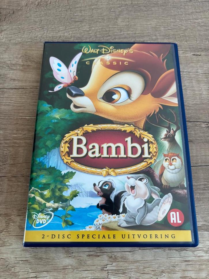 disney dvd bambi - speciale uitvoering, Cd's en Dvd's, Dvd's | Tekenfilms en Animatie, Zo goed als nieuw, Amerikaans, Tekenfilm
