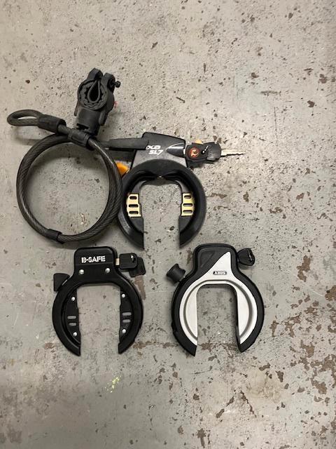 AXA en ABUS nieuwe fietssloten, Fietsen en Brommers, Fietsaccessoires | Fietssloten, Nieuw, Kabelslot, Ophalen