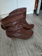 Leuke nieuwe bruine laarsjes maat 39 nu, Kleding | Dames, Schoenen, Bruin, Lage of Enkellaarzen, Nieuw, Ophalen of Verzenden